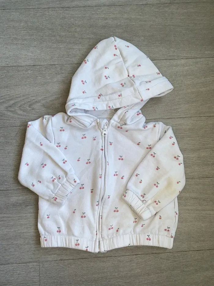 Gilet zippée cerise 12mois