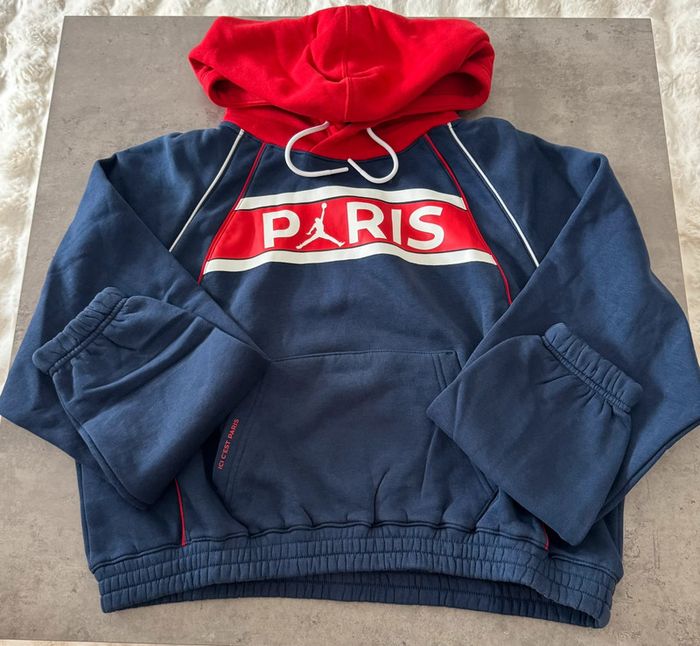 Ensemble sweet et pantalon de survêtement du PSG Coupe féminine - photo numéro 4