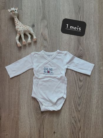 Body 1 mois