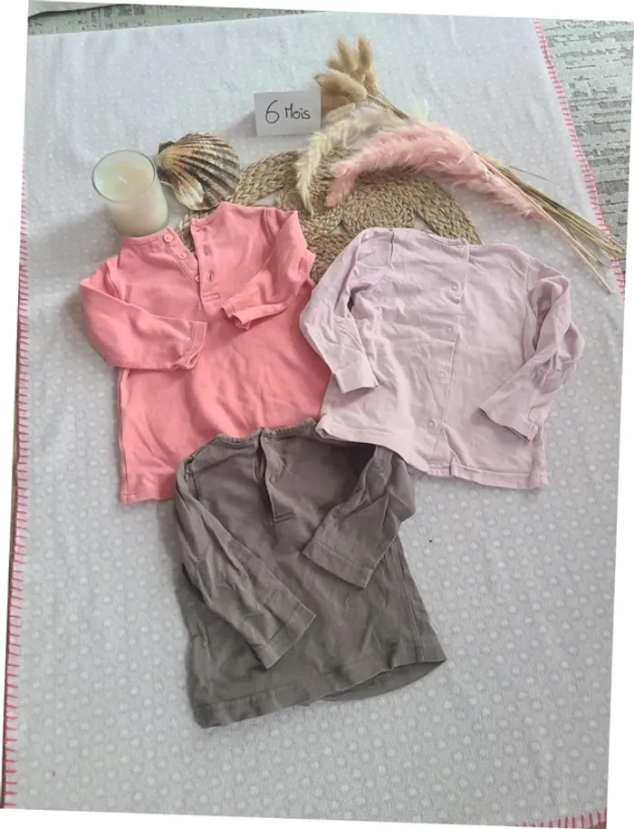 Lot t-shirts 6 mois - photo numéro 2