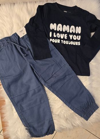 (Neufs non portés) 🏷🤩💙 Ensemble teeshirt ml et pantalon jogger 3 ans garçon 💙🤩🥰