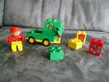 Lego Duplo – Le camion poubelle et ses accessoires