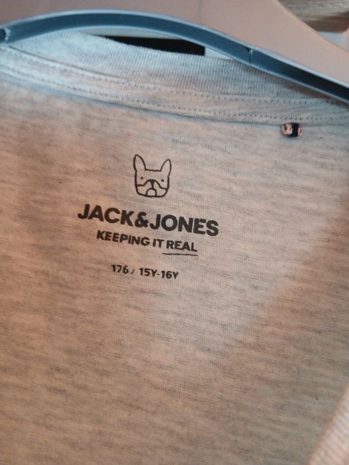 T-shirt jack et Jones taille 16 ans - photo numéro 2