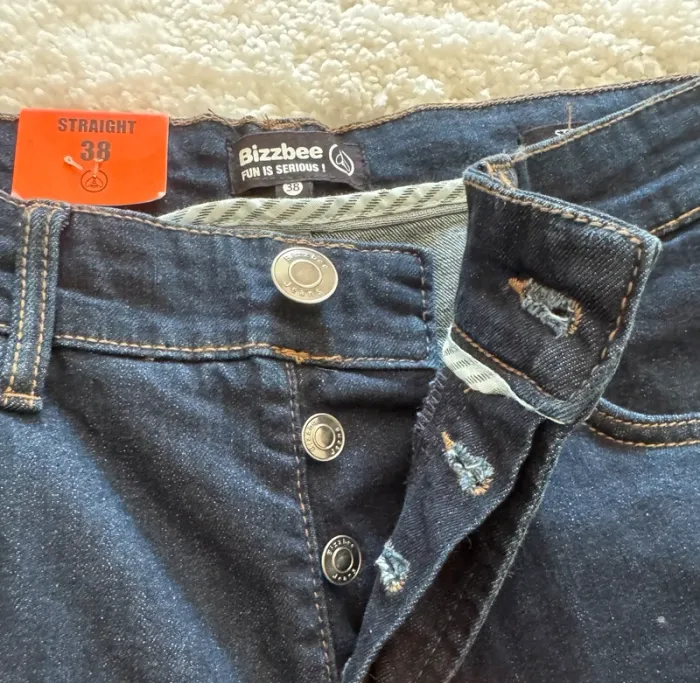 Jean droit straight Bizbee – Bleu brut – Taille 38 – Excellent état - Homme / Femme - photo numéro 3