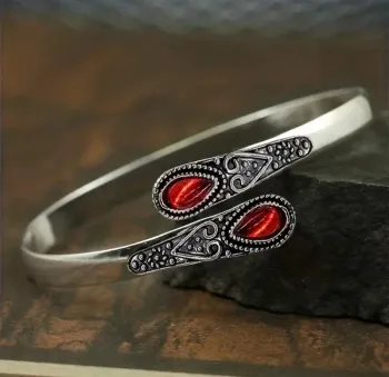 Bracelet manchette ajustable style viking celtique vintage rétro acier inoxydable