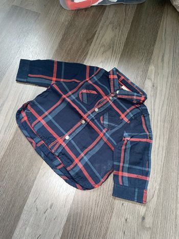 Chemise à carreaux