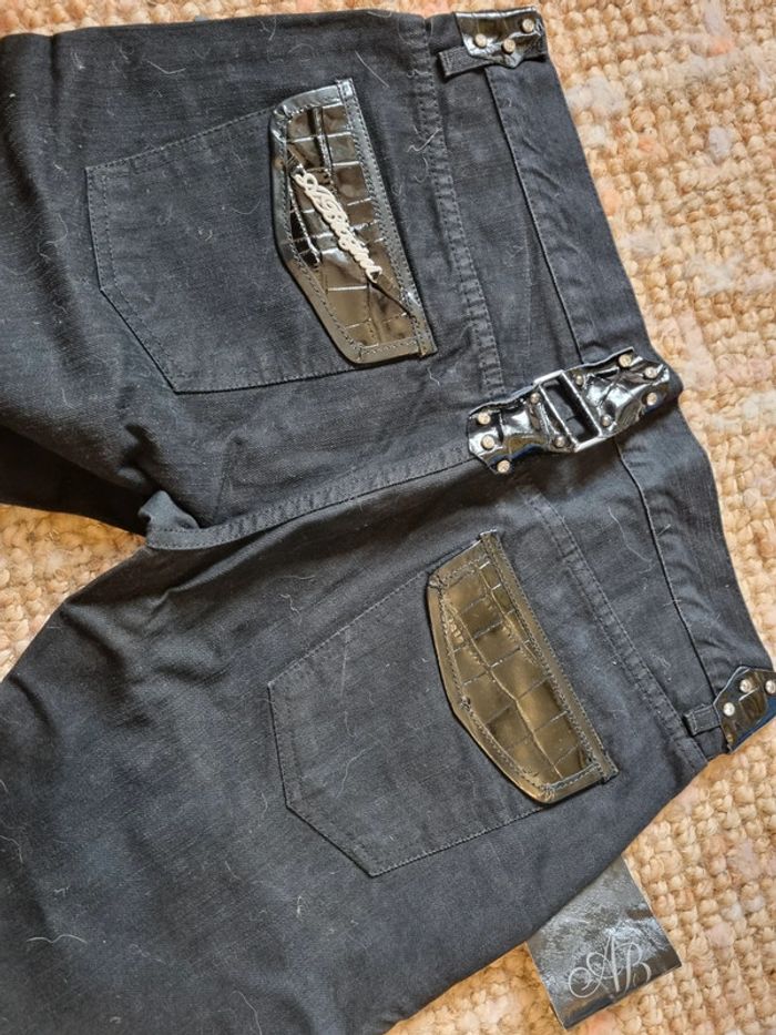 Jean noir fantaisie T46 - photo numéro 3