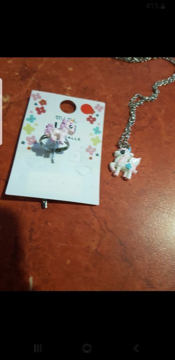 Ensemble.bijoux licorne