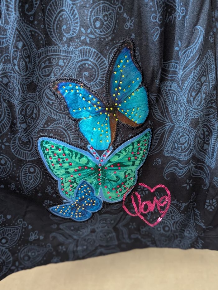 Très jolie robe Desigual neuve - photo numéro 2