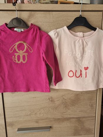 Lot 2 tee-shirts kimbaloo et obaibi 12 mois 
