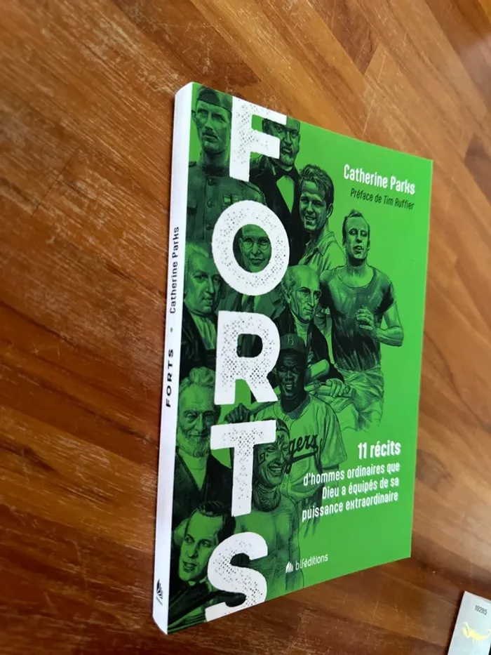 Livre forts 11 récit ordinaire, que Dieu a équipé de sa puissance, puissance extraordinaire - photo numéro 2