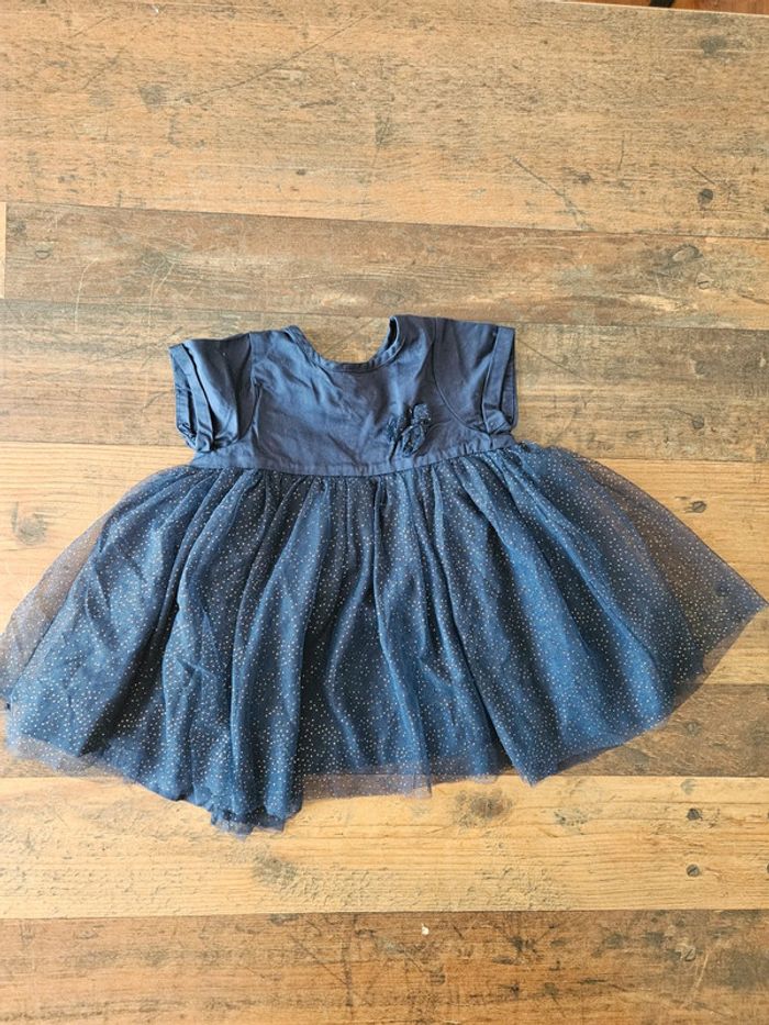 Robe tulles pour fêtes/cérémonie/shooting bébé fille 9mois