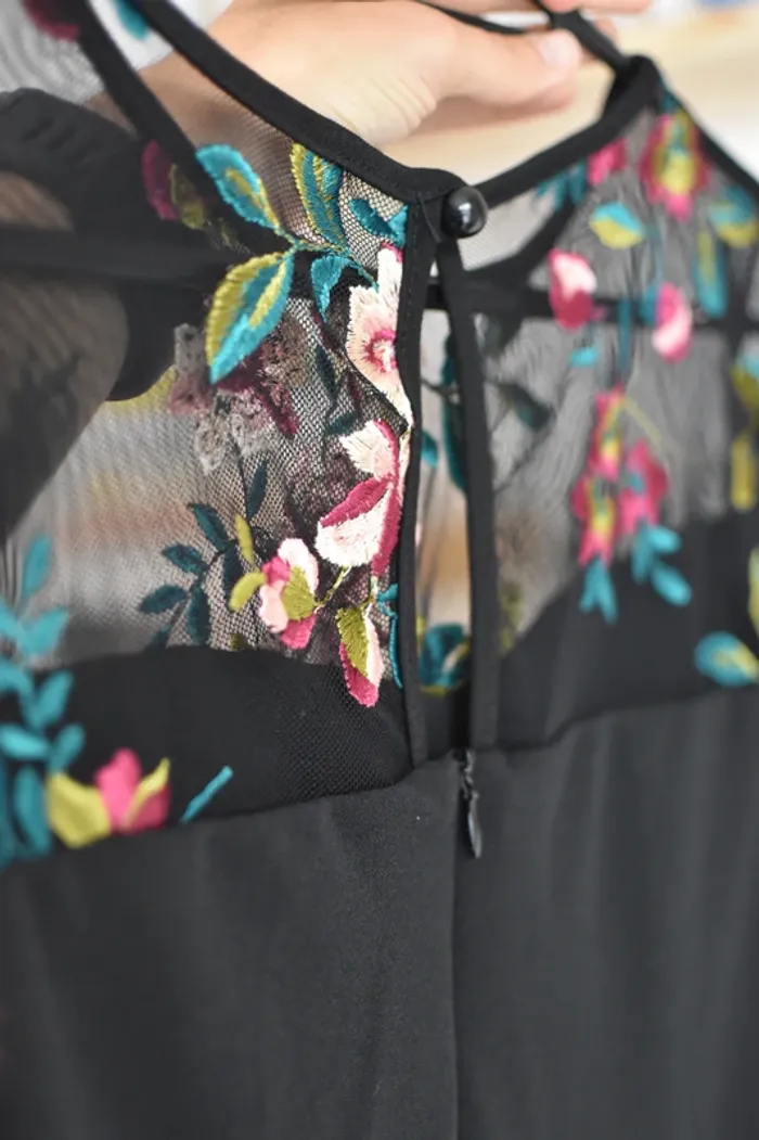 Robe WalG en taille S - Très bon état - photo numéro 3