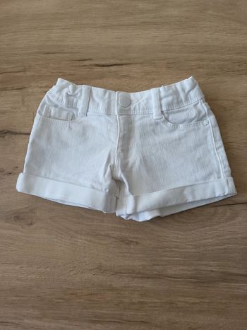 Short 3ans