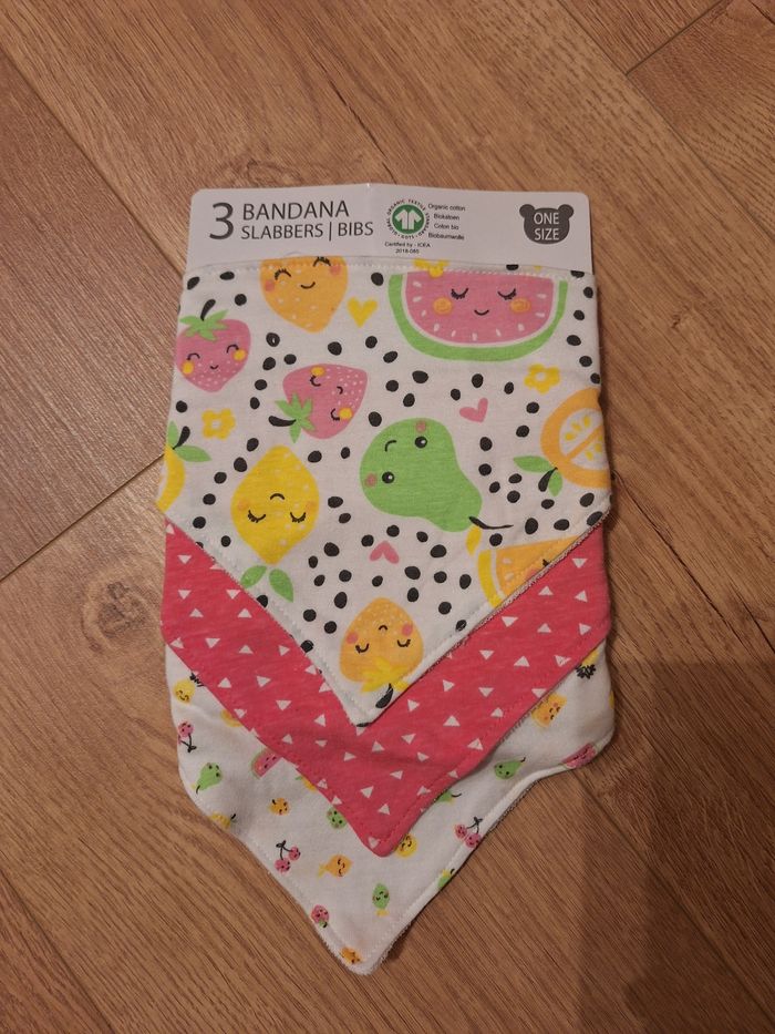 Lot de 3 bavoirs bandanas bébé fruits