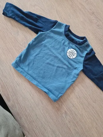 Pull 2/6 mois