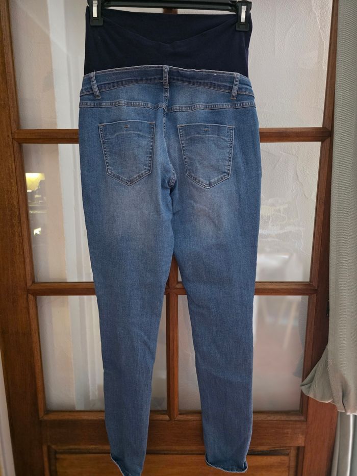 Jeans grossesse - photo numéro 2