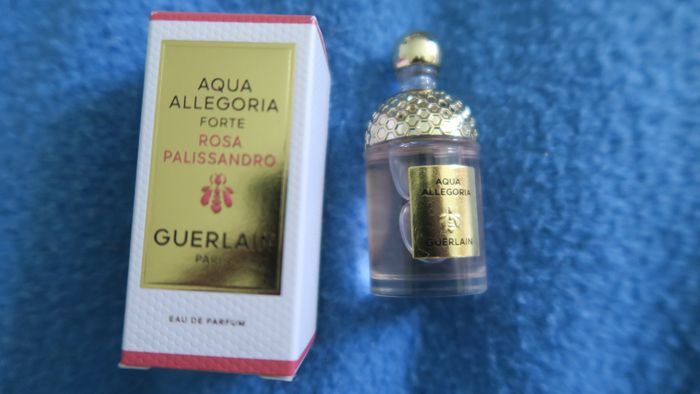 Miniature de parfum Aqua allégoria Rosa Palissandro - photo numéro 2