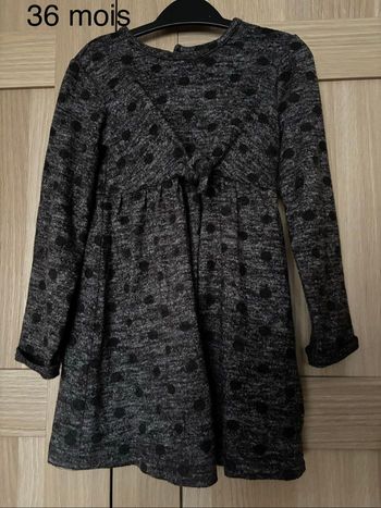 Robe pull gris pois noir KIABI t.36m
