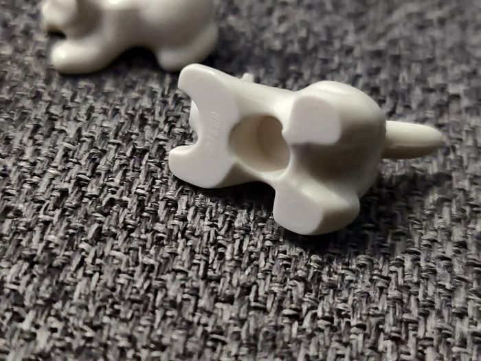 5 chats blancs Lego - parfait état - Vrai Lego - photo numéro 2