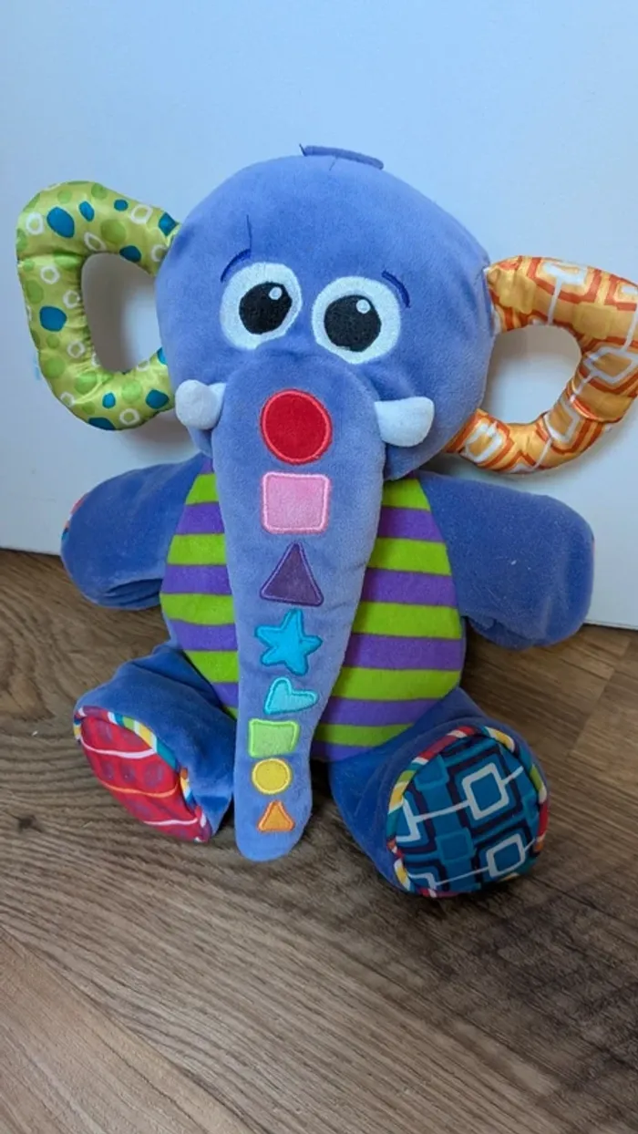 Éléphant Lamaze et tour à empiler bébé - photo numéro 2