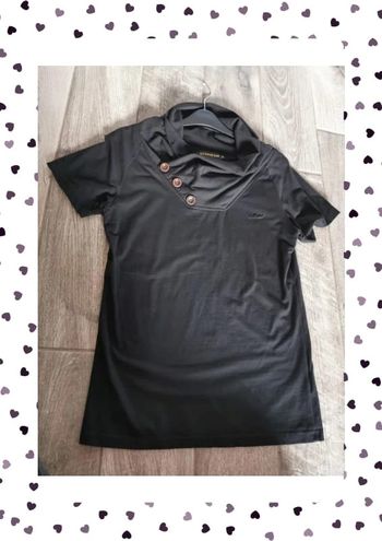 Tshirt manches courtes avec col