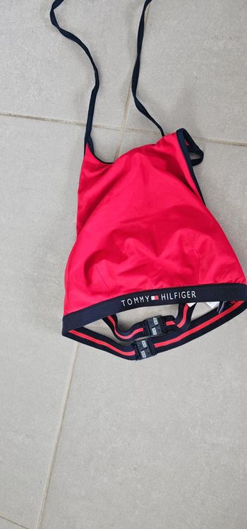 Haut de maillot rouge Tommy Hilfiger taille 36