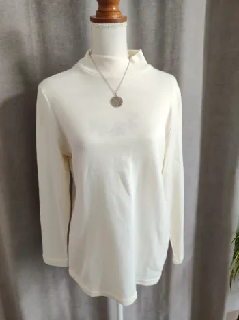 T shirt Courtelle 46 48 Damart neuf