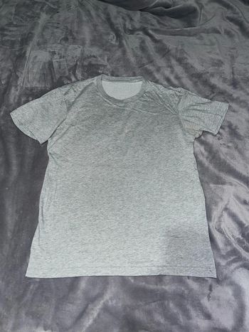 T-shirt gris homme S 36 uniqlo