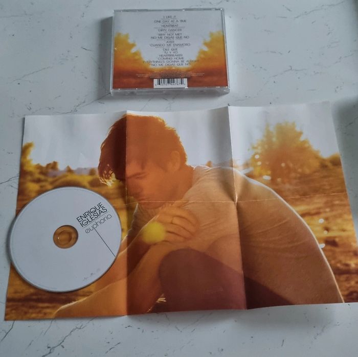 CD Enrique Iglesias "Euphoria" - photo numéro 4