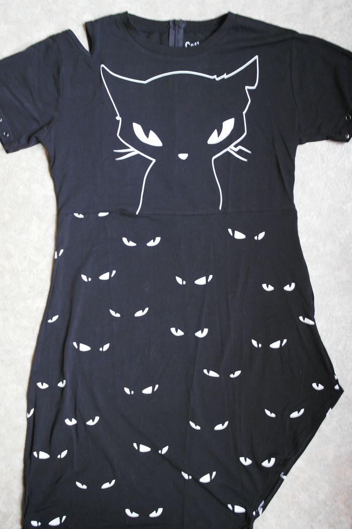 robe Emily the Strange - taille M - photo numéro 3