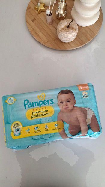 Couches pampers