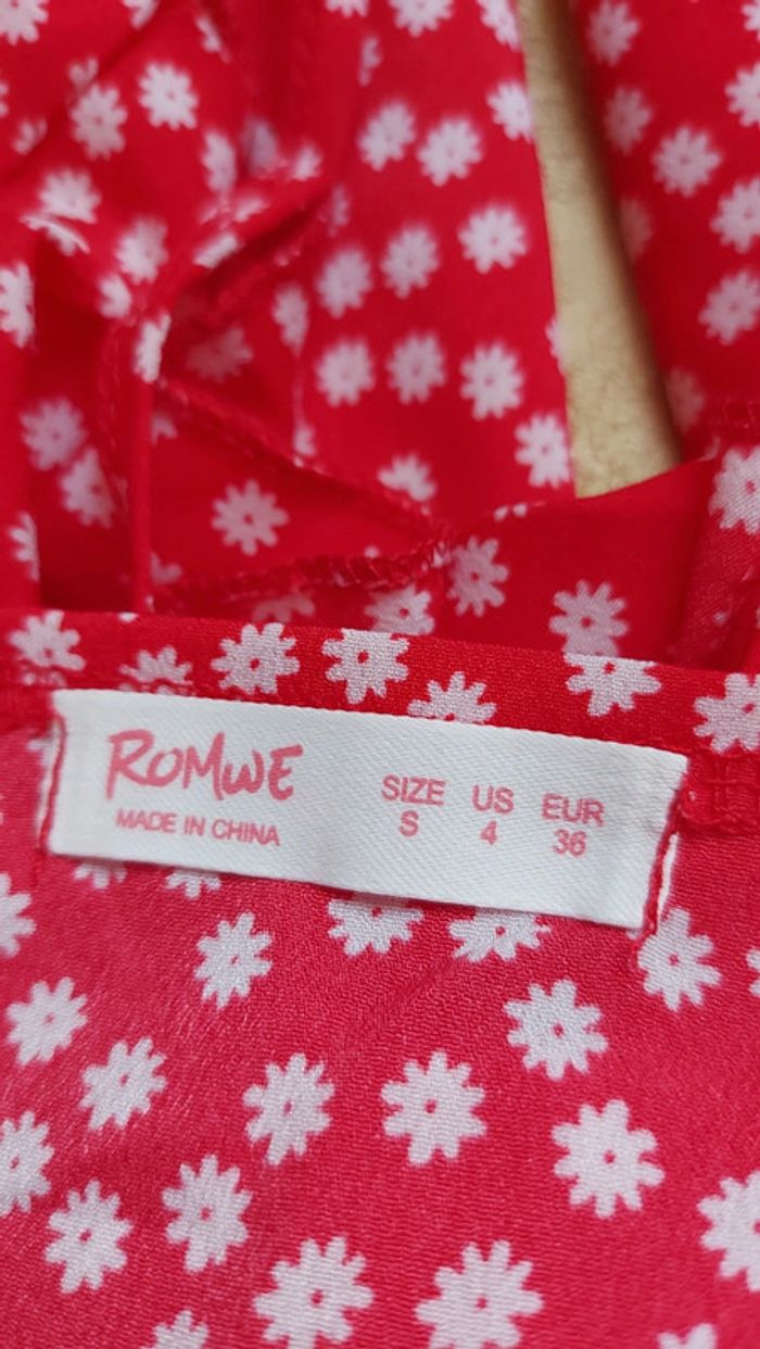 Blouse à fleur - dos nu - épaules dénudées/ romwe taille S - photo numéro 8