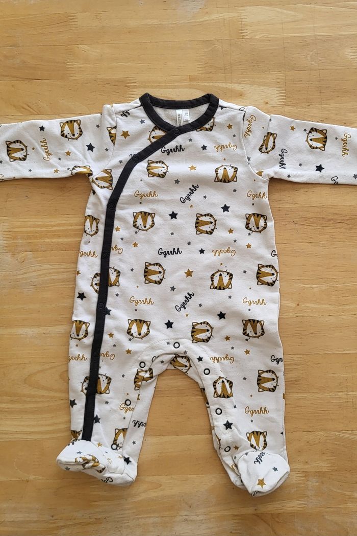 Pyjama - photo numéro 2