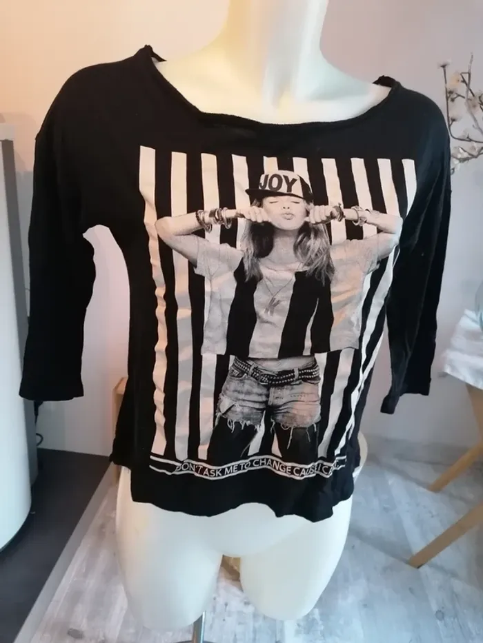 Tee shirt manches 3/4 bershka M