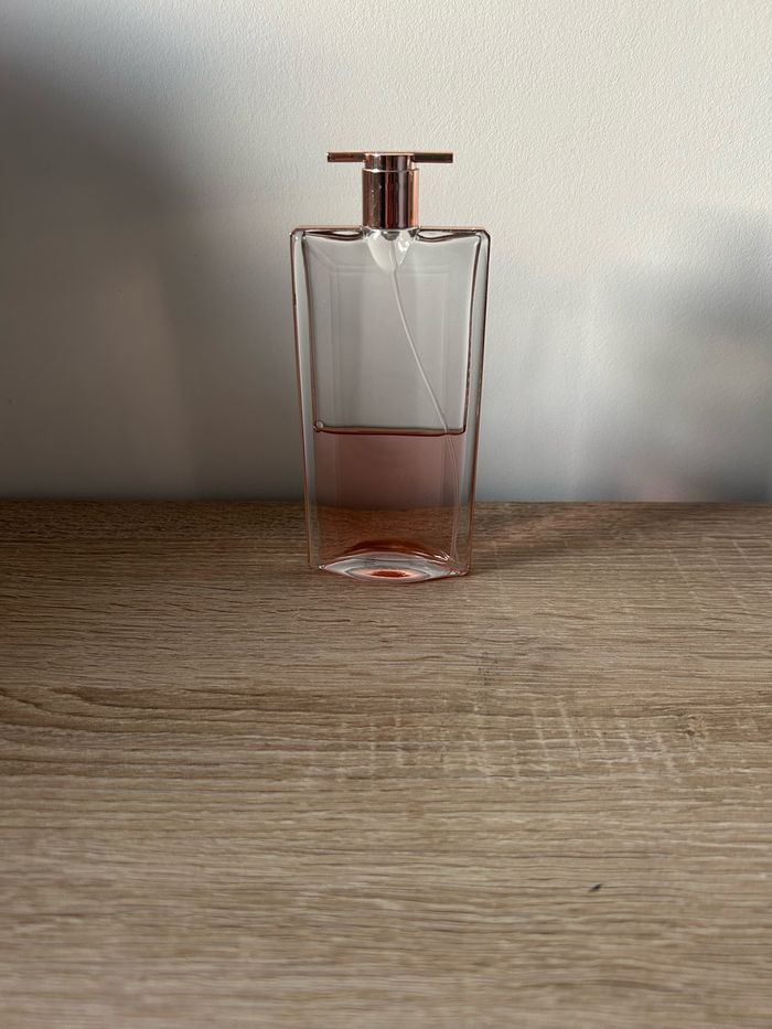 Idole  Lancôme ( un peu moins de la moitié)