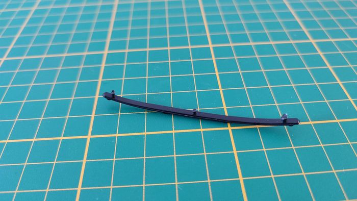 Baguette arrière pièce détachée miniature Peugeot 307 CC Solido 1/18 1/18e 1/18eme #B71 - photo numéro 2