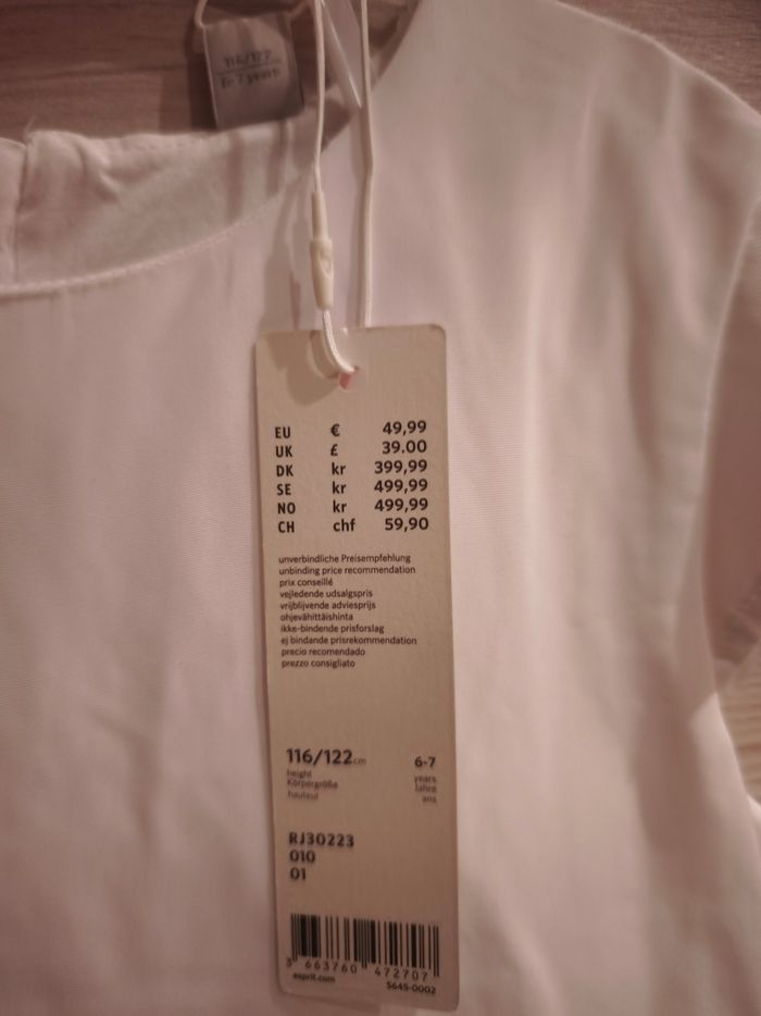 Robe de cérémonie taille 6-7 ans NEUVE, jamais utilisée. Marque Esprit - photo numéro 4