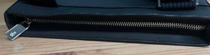 Sacoche Lacoste original - photo numéro 5