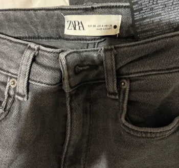 Jean gris chiné Zara