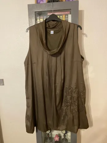 robe marron forme boule 52 M&S mode