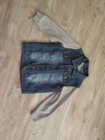 Veste jean  avec manche sweat