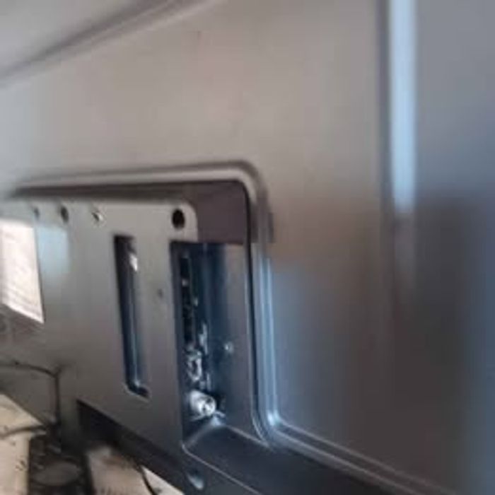 Télévision Philips à réparer - photo numéro 4