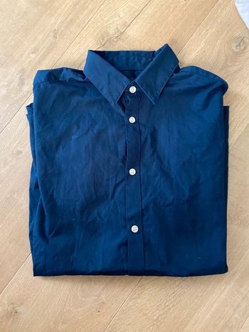 Chemise bleu marine – H&M (taille M)