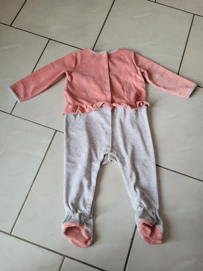 Lot de 4 pyjamas fille en 18 mois - photo numéro 8