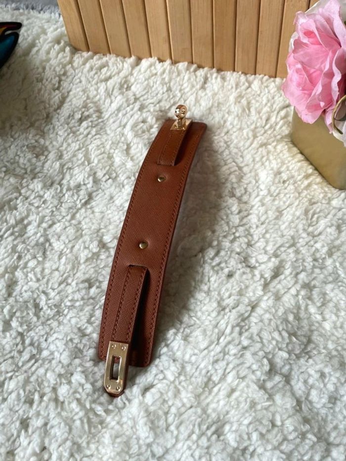 Manchette en similicuir et acier inoxydable. - photo numéro 2