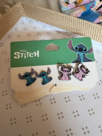 Boucle d’oreille Stitch Angel