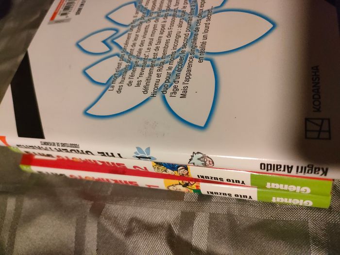 Lot Manga Sakamoto days 1 et 2 plus the undertakers fossoyeur de revenants 1 - photo numéro 3