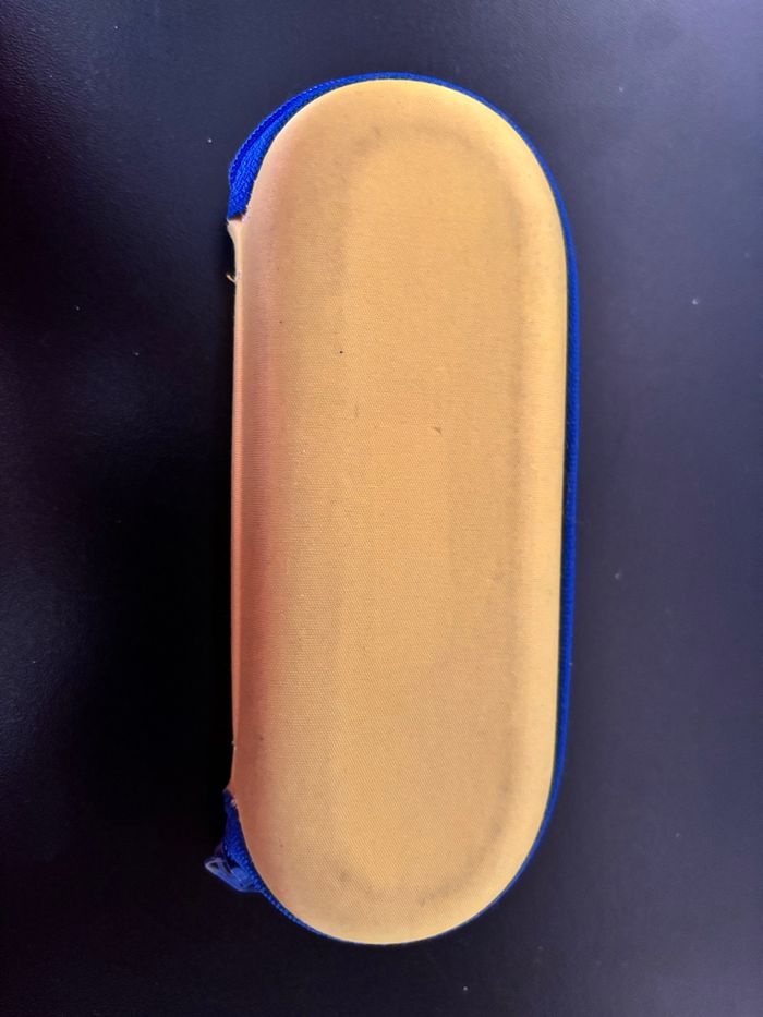 Étui à lunettes minions - photo numéro 3