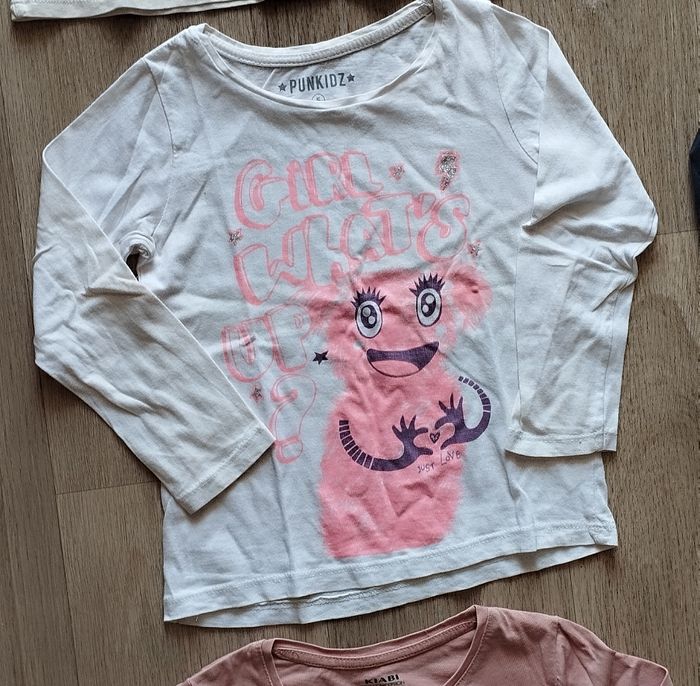 Lot vêtements vêtements fille 6 ans - photo numéro 8